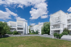 Diplomatická čtvrť v Praze-Troji, Jan Bočan