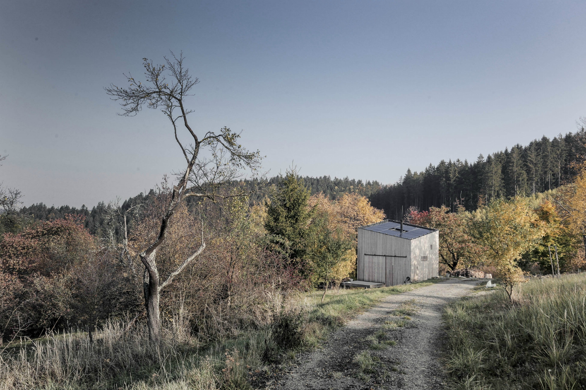 Chata v Liptálu, Ellement Architects/ Hana Maršíková, Jitka Ressová © Dušan Tománek