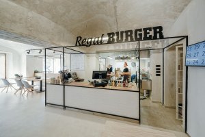 SOA architekti, fast food na Andělu, foto