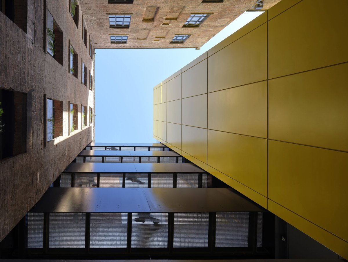 Projekt Crusader Works: Přádelny v centru Manchesteru přestavěné na bydlení, studio shedkm