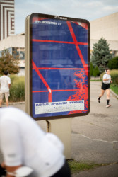 Národní cenu za design v kategorii Kampaň ovládl Matúš Buranovský s plagáty pro bratislavský festival Dny architektury a designu 2021 