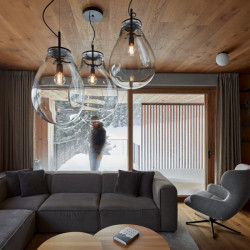 Chalupa v Dolní Malé Úpě, mar.s architects: vnitřní uspořádání odpovídá současnému domu