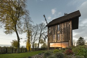 o4 architekci zrekonstruovali starý větrný mlýn v polském Lubartówě