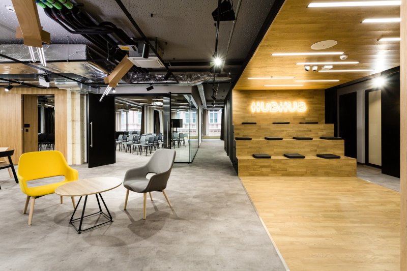 HUBHUB v Praze od studia Reaktor
