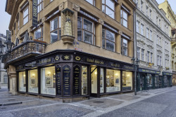 Interiér Restaurace Černá Madona, MIAOW