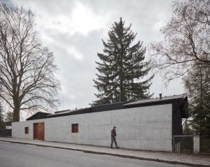 Dům za zdí, Mjölk architekti