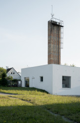 Adaptace koetelny v Ledenicích od Ateliéru 111 architekti