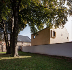 ov-a, Dům pro volný čas Sušice – foto