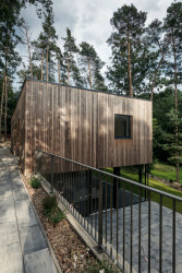 Dům ve Skrejši, Refuel works / Zbyněk Ryška, Jan Skoupý, Libor Šupler