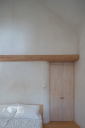 Víkendový dům v Bukovanech od studia SENAA architekti