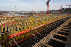 Systém VARIO ve finální fázi výstavby bednění komory Dvoreckého mostu