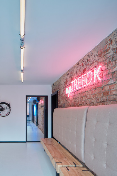 Dentální klinika myTREEDK v Opavě, QARTA Architektura / David Wittassek