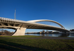 Roman Koucký, Trojský most - foto