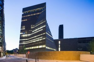 Blavatnik Building u Tate Modern od Herzog & de Meuron
