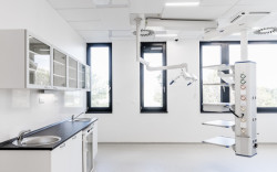 Novostavba II. Interní kliniky a geriatri v Olomouci, Adam Rujbr Architects