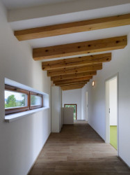 Interiér domu ve Velkých Losenicí, Foto