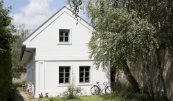 BI:ST - dům u jezera, Stefan Ehrenberger