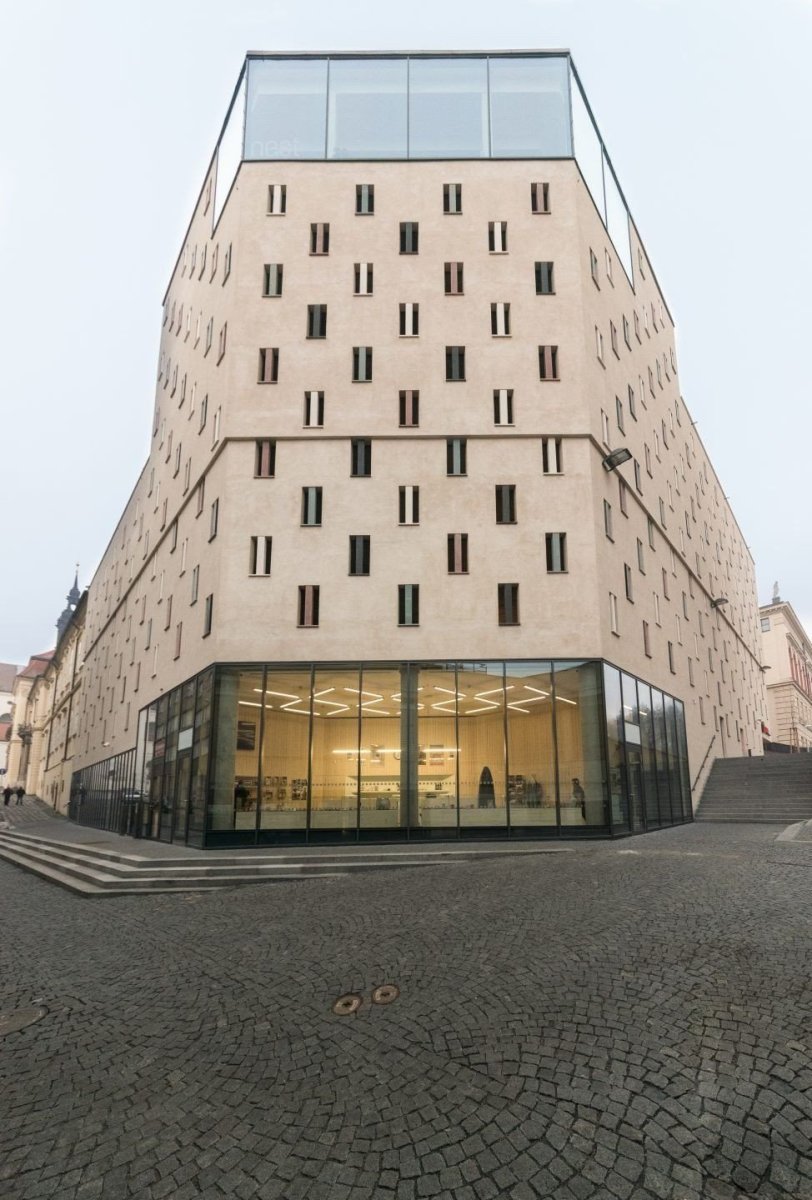 Parkovací dům Panenská, Architekti Hrůša a spol.