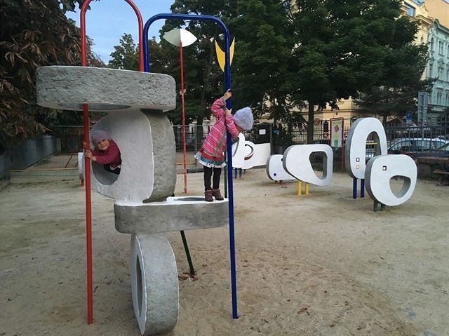 Obnovené hřiště ve Stromovce
