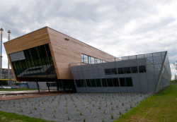 Tomáš Šenberger, Tomáš Med, UNIVERZITNÍ CENTRUM ENERGETICKY EFEKTIVNÍCH BUDOV ČVUT - foto