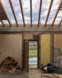 Rodinné komunitní bydlení ve Villy, Madeleine architectes, Studio François Nantermod: Stavba a rekonstrukce objektu