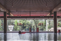 Dům umění v Piešťanech od Ferdinanda Milučkého, 1968-1979. Foto: Facebook Čierne diery