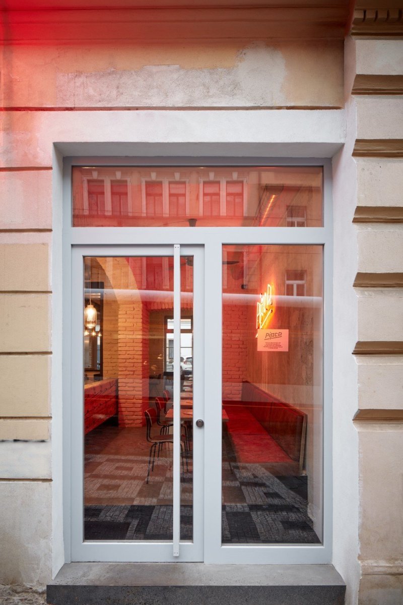 Street food bistro Pipca, mar.s architects
