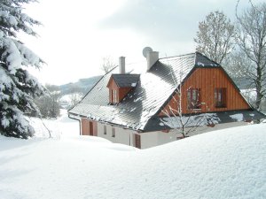 Skládaná střešní krytina - Česká šablona Horal, příklad použití - foto