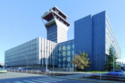 Společnost Central Group v současné době dokončuje demolici dřívějšího telekomunikačního komplexu.