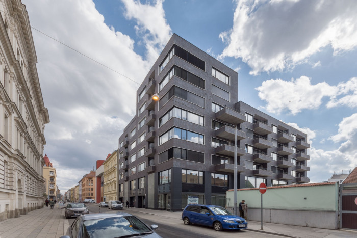 Polyfunkční dům Bratislavská, RAW