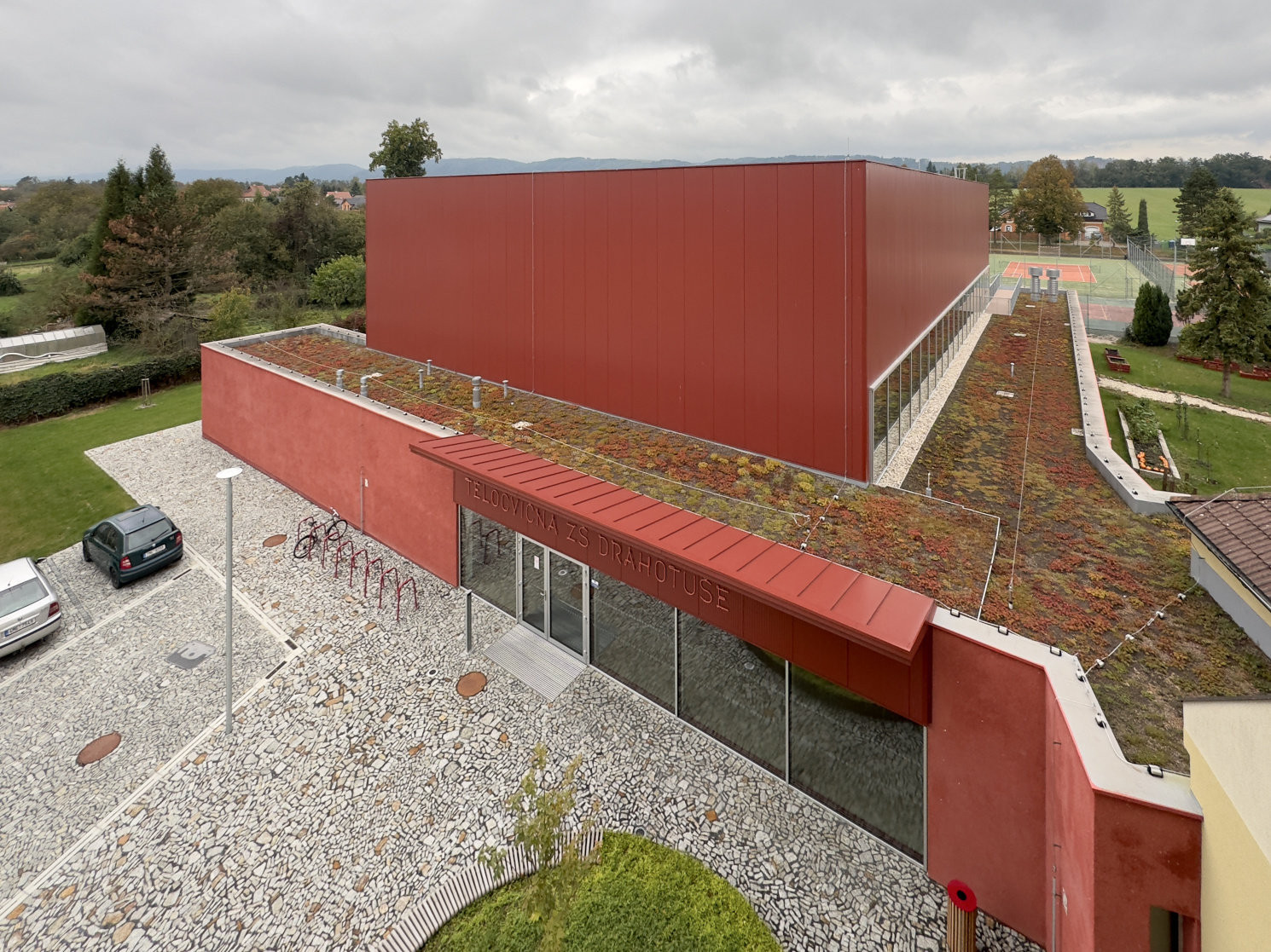 Tělocvična Drahotuše, PAB (Pavel a Jan Pospíšilovi)