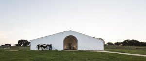 House in time, Manuel e Francisco Aires Mateus