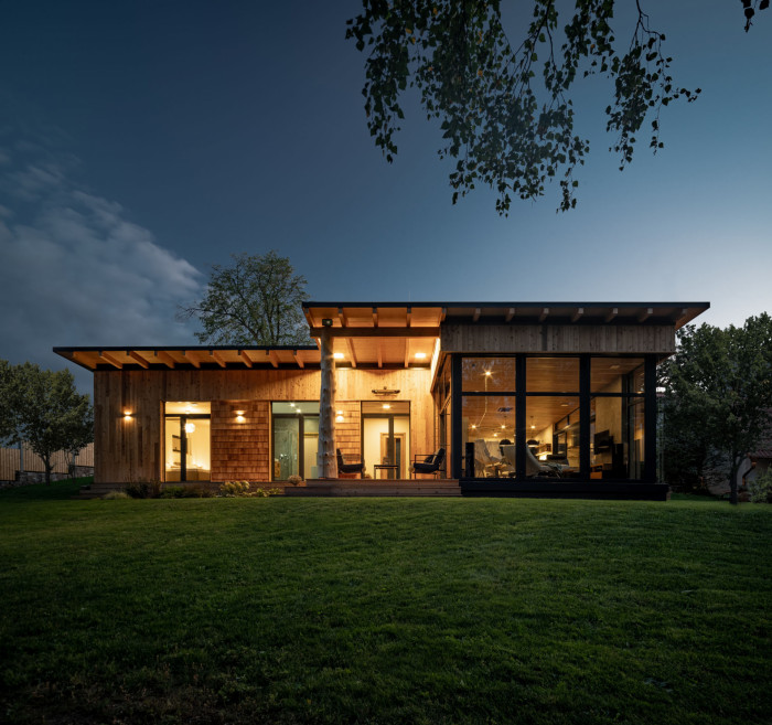 Dům se sloupy z douglasky, ARCHCON atelier - foto