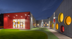 Mateřská škola v Dolních Břežanech, S.H.S architekti - foto