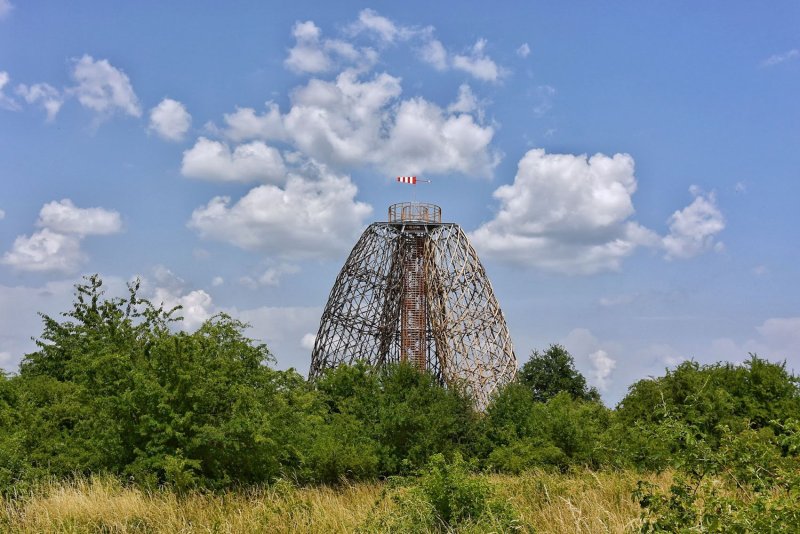 Věž Doubravka, Huť architektury Martin Rajniš