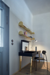 Nábytek na míru vyrobila firma CREATISA design.