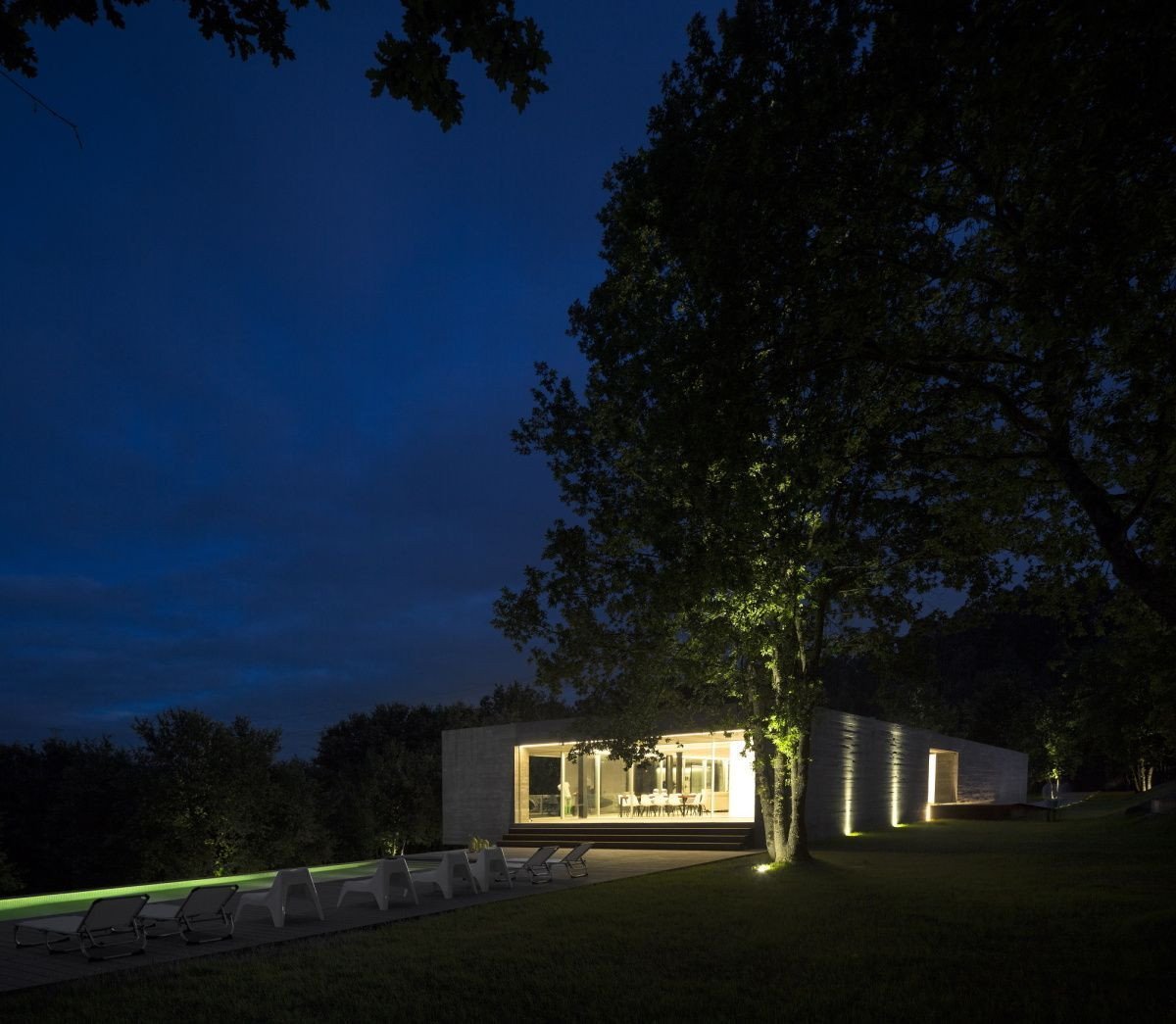 Sambade House, Spaceworkers
