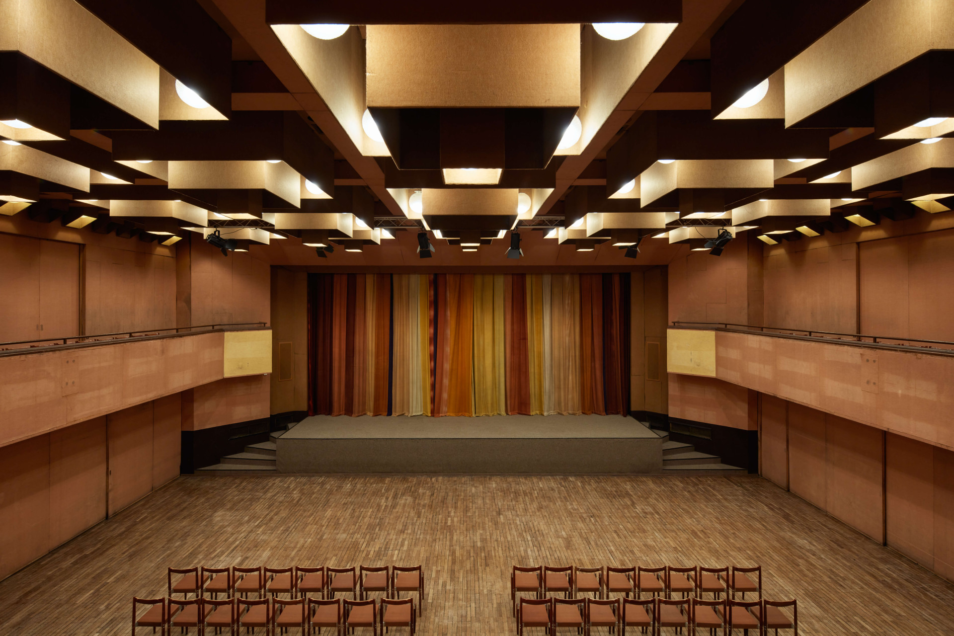 Podle odborníků z Národního památkového ústavu patří dokonce k těm „nejoriginálnějším a nejzdařilejším stavbám tohoto typu, a to nejen na území Středočeského kraje, ale i v rámci České republiky".