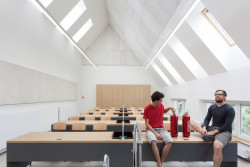 Základní škola Járy Cimrmana v Lysolajích, Progres Ateliér