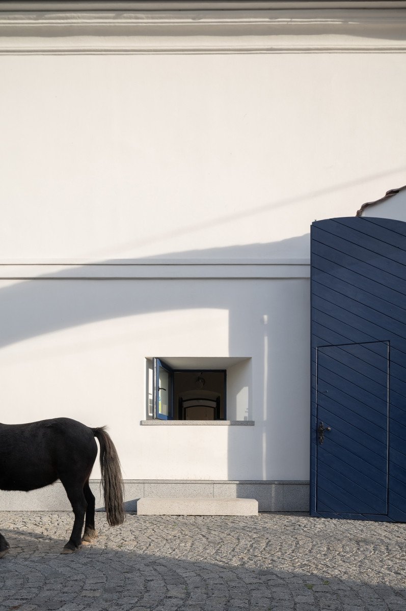 Rekonstrukce historické budovy statku v Noutonicích od ateliéru OBJEKTOR ARCHITEKTI