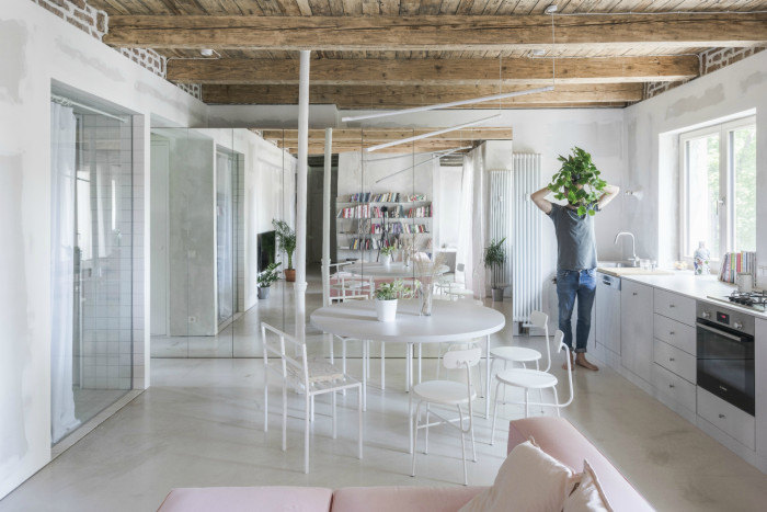 Byt Svätoplukova, Kilo / Honč