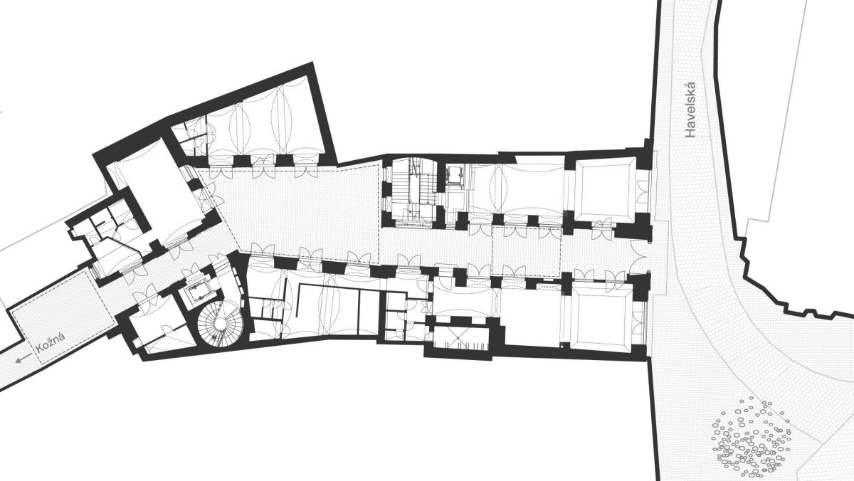 Rekonstrukci činžovního domu v Havelské ulici, QARTA Architektura: Půdorys 1.NP