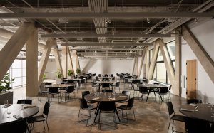 Administrativní brutalistickou budovu v americkém New Haven proměnili architekti ze studia Becker + Becker na luxusní hotel Marcel