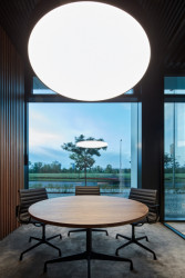 Nové sídlo finanční skupiny J&T, CMC architects / Vít Máslo, David Richard Chisholm