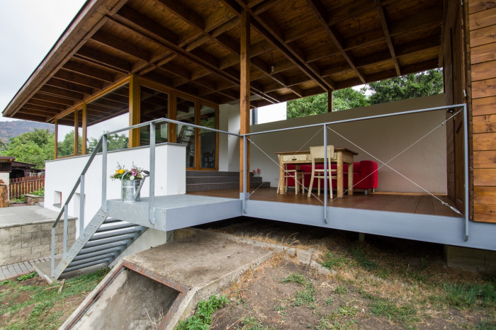 Víkendová chata Brná, Air ateliér