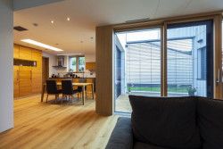 Pokorný architekti, Atriový bungalov