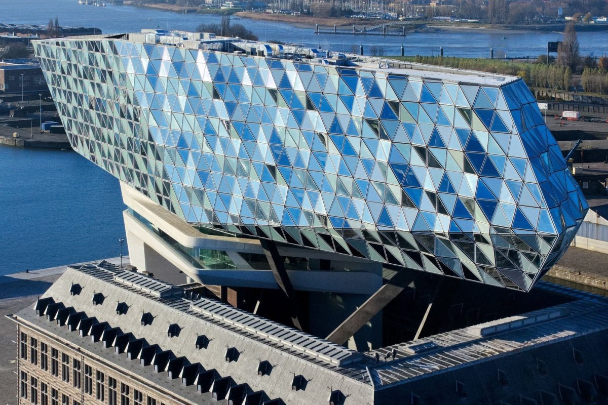 Port House Antverpy, Zaha Hadid,