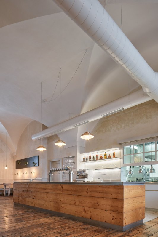 Restaurace Baroque | U Tří růží, Atelier ADR / Aleš Lapka, Petr Kolář