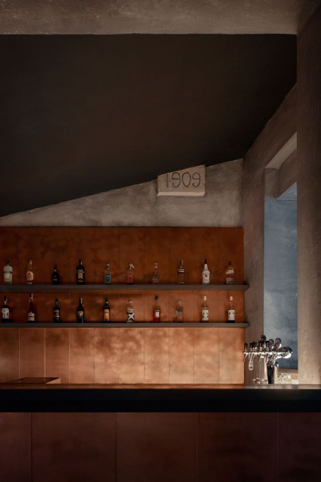 Zavoral Architekt, Cooper bar – foto