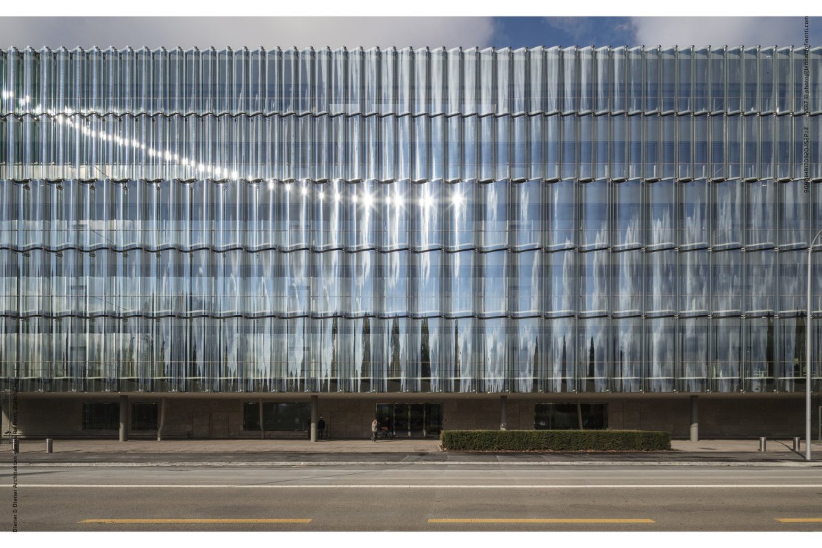 Swiss re Next